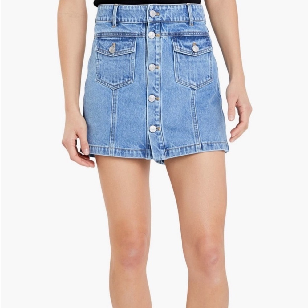 GREY LAB Light Wash Button-Front Denim Skort